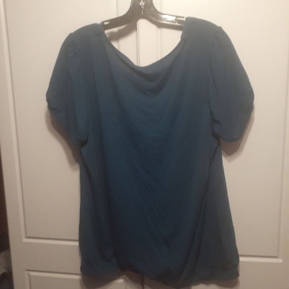 Teal Top With Ribbon Tie Collar - Picture 3 of 7